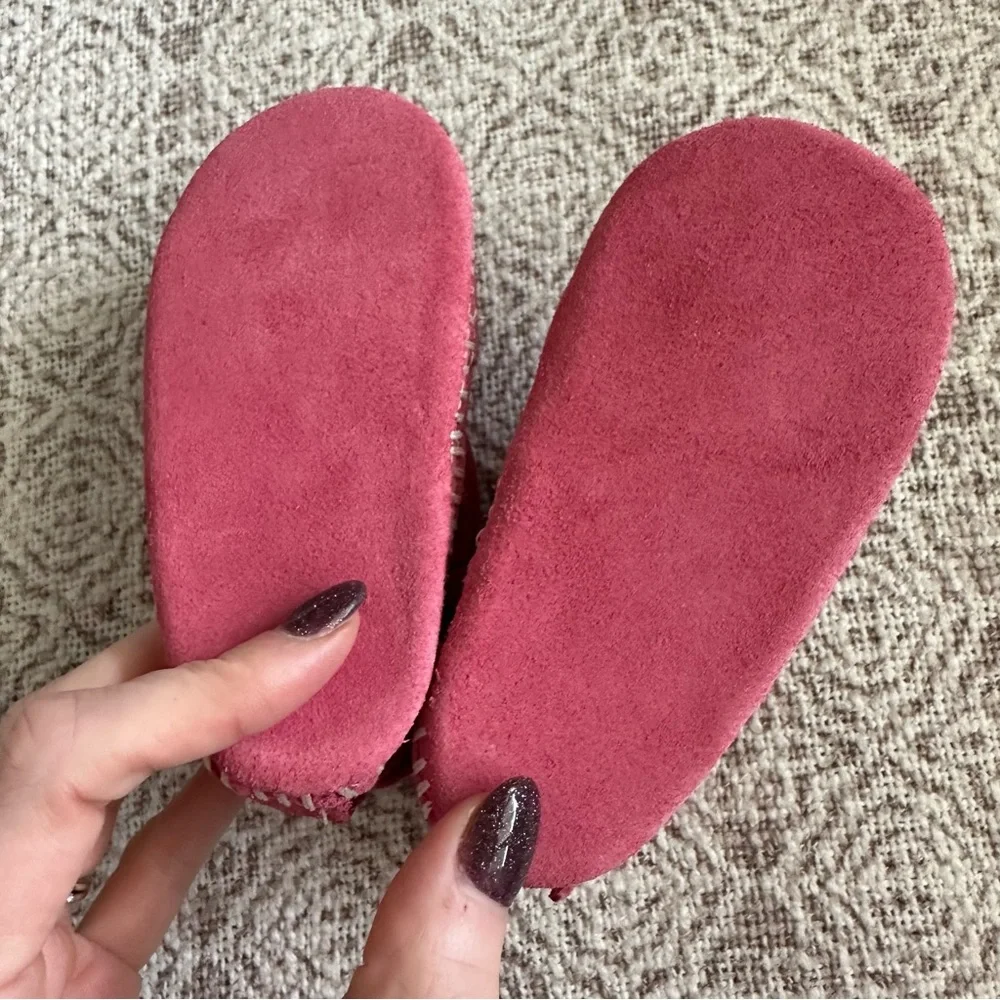 Minnetonka Pink Fringe Back Flap Booties